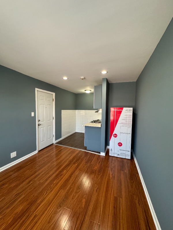 Photo - 2624 N Milwaukee Ave Unit 303