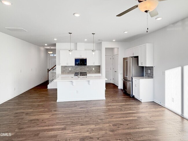 Photo - 159 Siebold St