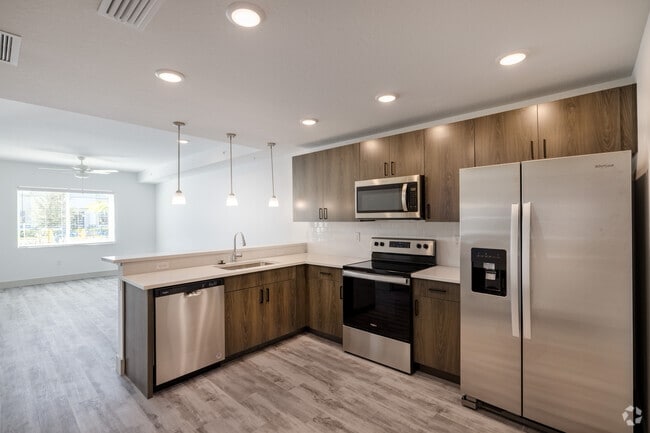 Kitchen - Bellavista at Vanderbilt Way