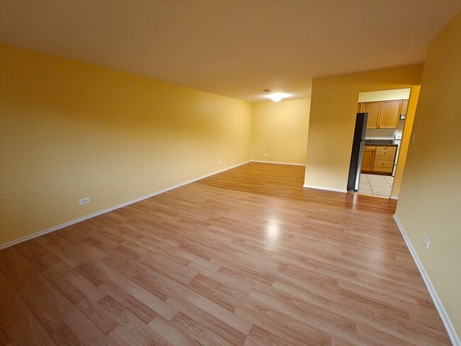 Building Photo - 2600 Brookwood Way Dr Unit 214