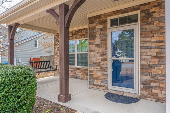 Photo - 135 Almond Dr