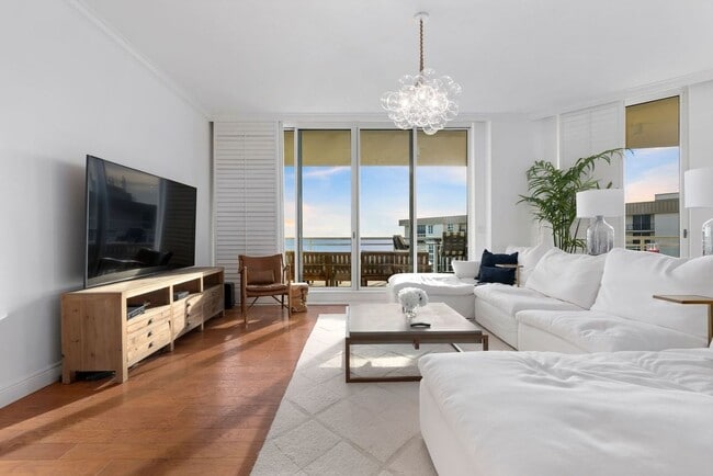 Photo - Ultimate Furnished Luxury Rental at the Be...