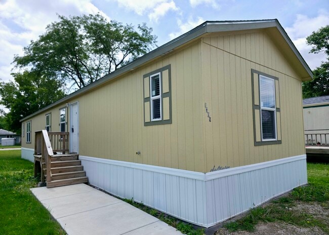 Photo - 1309 W Plum St