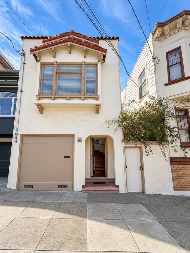 311 26th Ave