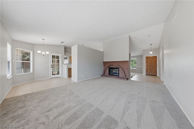 Photo - 735 Stonecliff Way