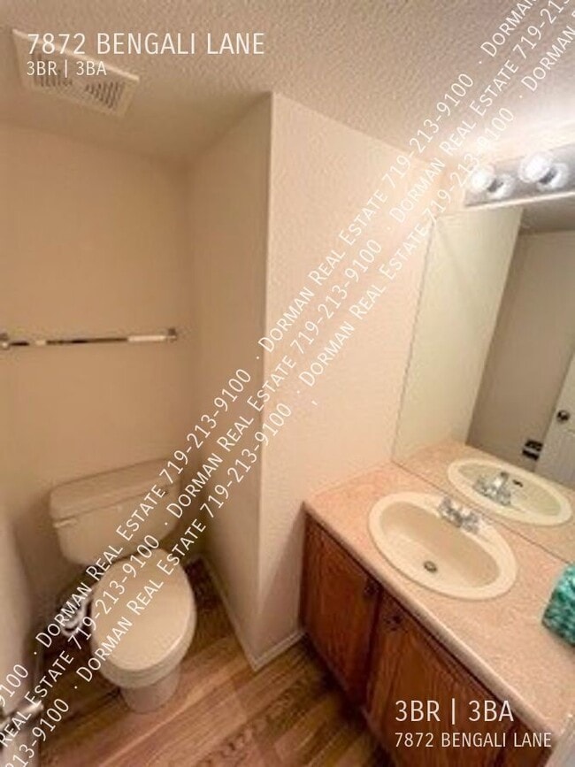 Photo - 7872 Bengali Ln