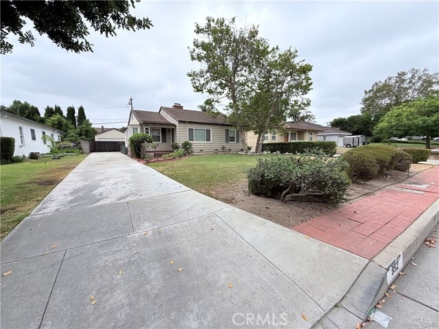 Building Photo - 952 Balboa Dr