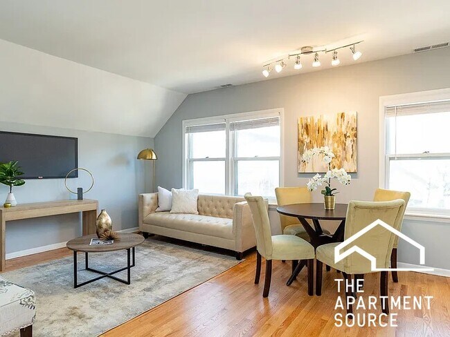 Building Photo - 3729 N Clifton Ave Unit 3F