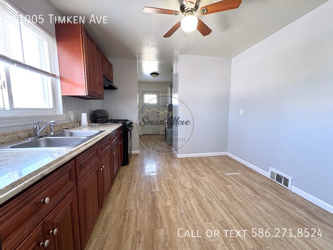 Photo - 11005 Timken Ave