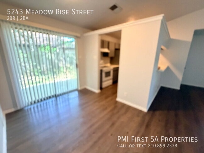Photo - 5243 Meadow Rise St