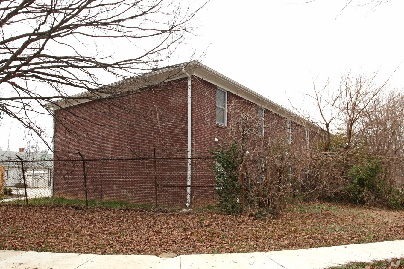 Photo - 3220 Commander Dr