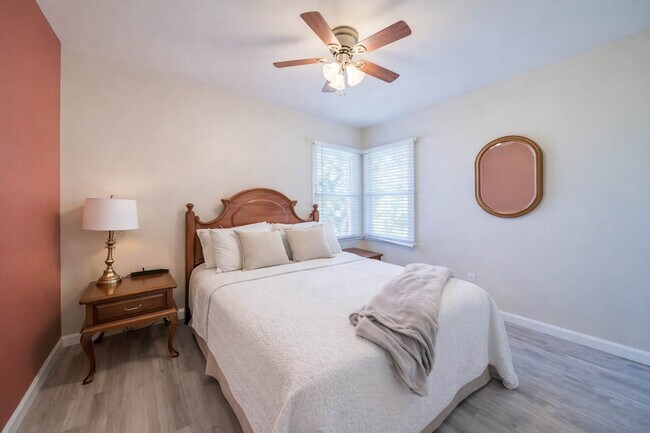 Photo - 604 N Springfield St Unit SI ID1594726P