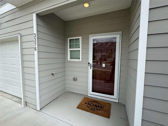 Photo - 3376 Highbury Way