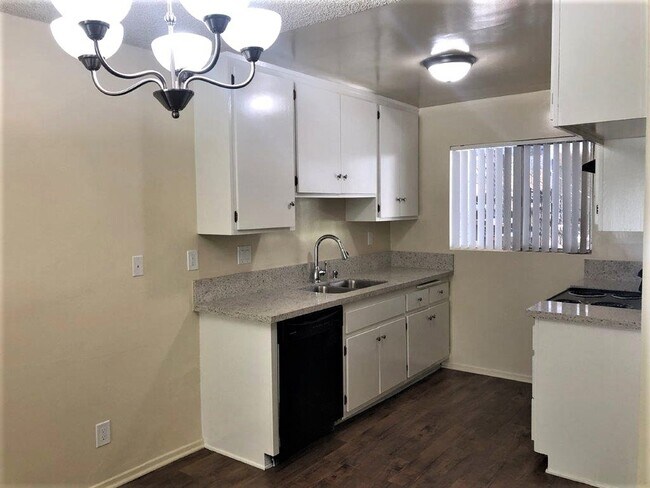 Photo - Del Amo Apartments