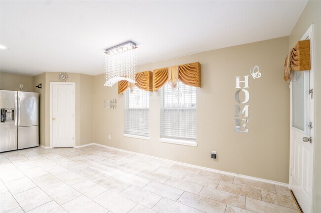 Photo - 12819 Wisteria Park Dr