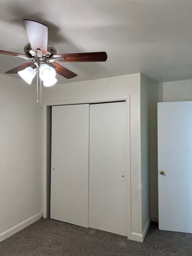 109 Floss Mar Ct Unit 1