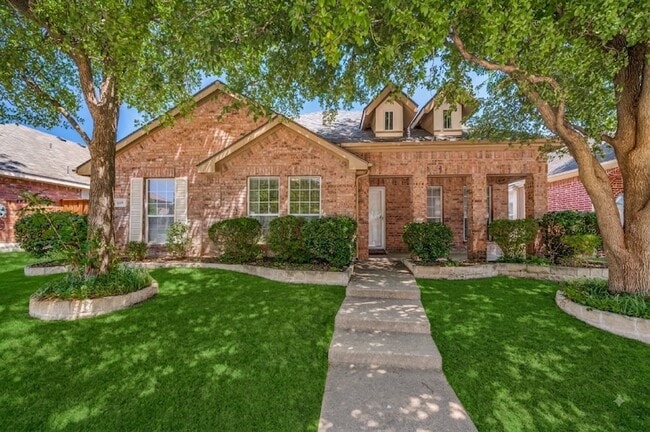Photo - 1615 Bur Oak Dr