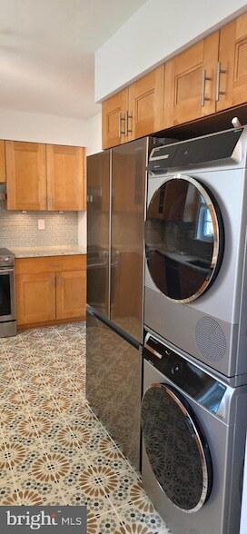 Photo - 165B Leeds Ct W