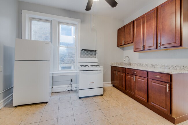 Photo - 2511 W Le Moyne St Unidad 3