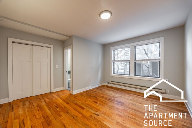 Photo - 4546 N Damen Ave Unidad 207