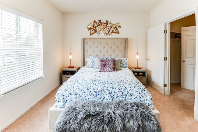 Photo - Highland Pointe