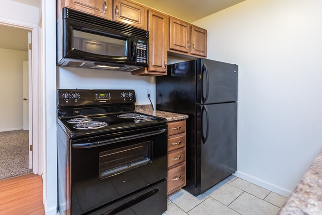 Integrity Chardon / Maple Ridge Apartments