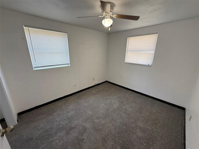 Photo - 912 SW 6th Ave
