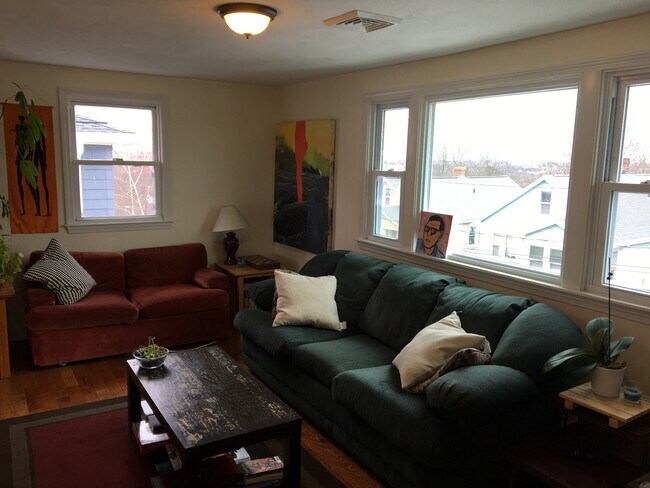 Photo - 76 Dunboy St