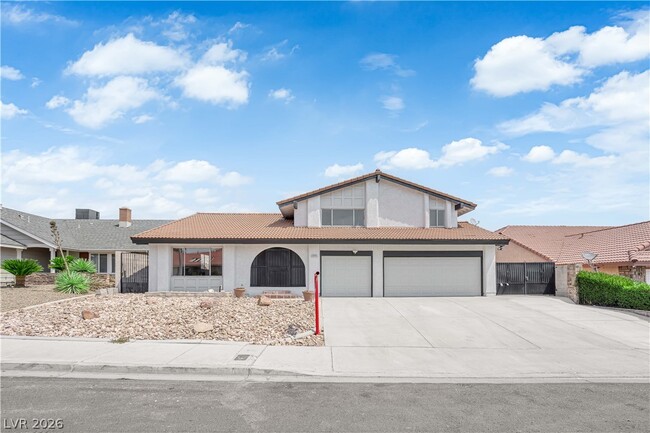 Building Photo - 6320 Peppermill Dr