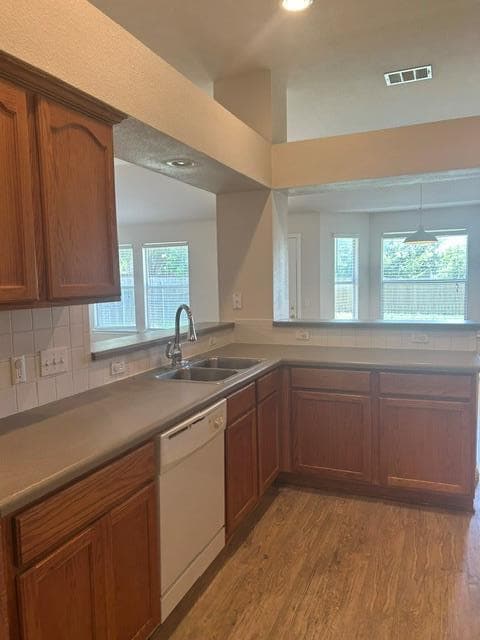 Photo - 108 Pond Way