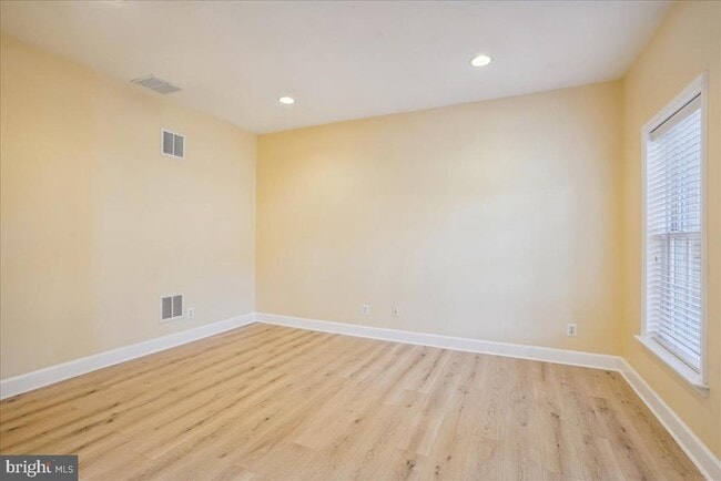 Building Photo - 2481 Walnut Rocker Ln Rental