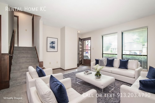 Photo - 1940 E Lindenwood Cir