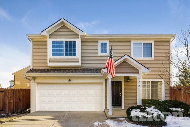 Building Photo - 2621 Grand Fir Dr