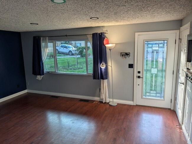 Photo - 22507 51st Ave W