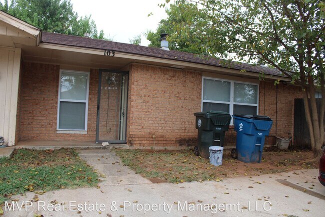 2 br, 1.5 bath House - 103 N Oaks Ave - 2 br, 1.5 bath House - 103 N Oaks Ave