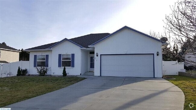 Building Photo - Canyon Lakes Home for Rent