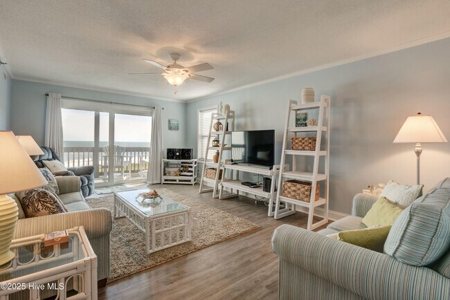Building Photo - 1896 New River Inlet Rd Unit 1304 Rental