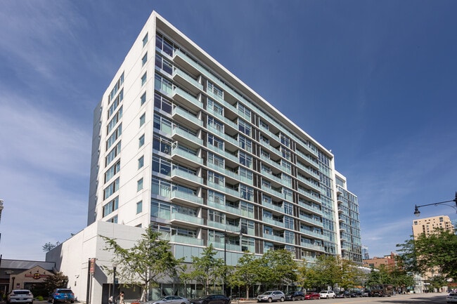 Building Photo - 1620 S Michigan Ave Unit 1103 Rental