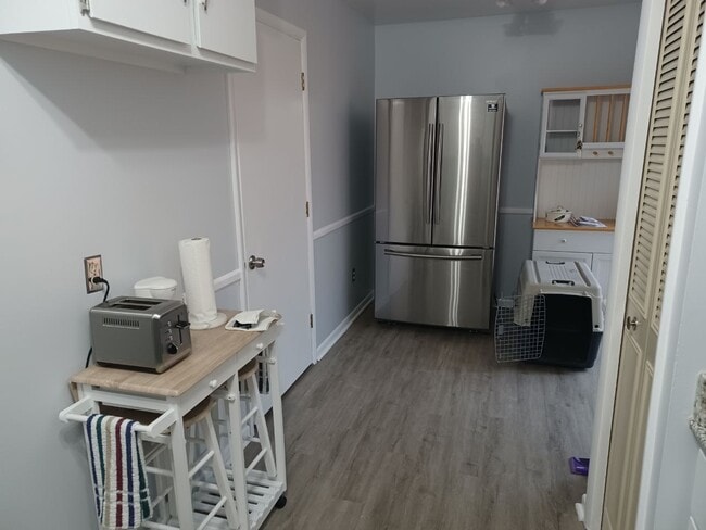 Photo - 6240 Weiss St