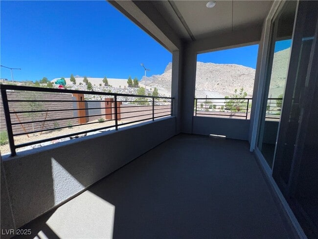 Building Photo - 11487 Contour Ave Rental