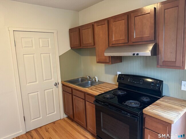 Photo - 5 Benton St Unit 3