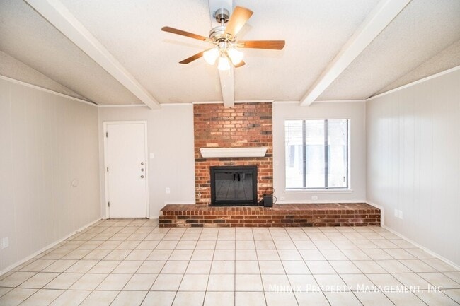 Photo - 6111 10th Dr