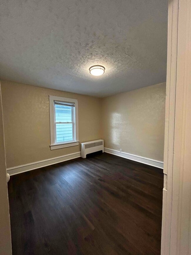 Photo - 327-329 Fremont Avenue Unit 329