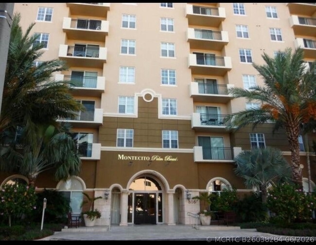 Building Photo - 616 Clearwater Park Rd Unit 607