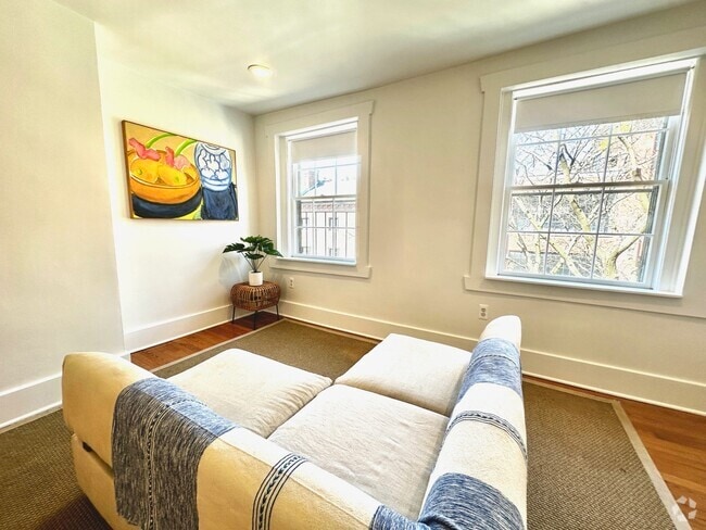 Building Photo - 127 Charles St Unit 3F Rental
