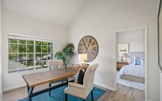 Photo - 3730 S Bear St