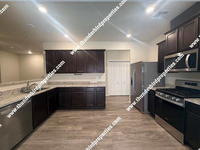 Photo - 1523 Borrego Dr SE
