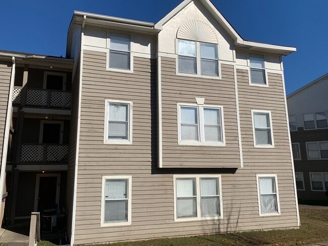 1014-4 Woodcreek Drive~Fayetteville NC - 1014-4 Woodcreek Drive~Fayetteville NC House