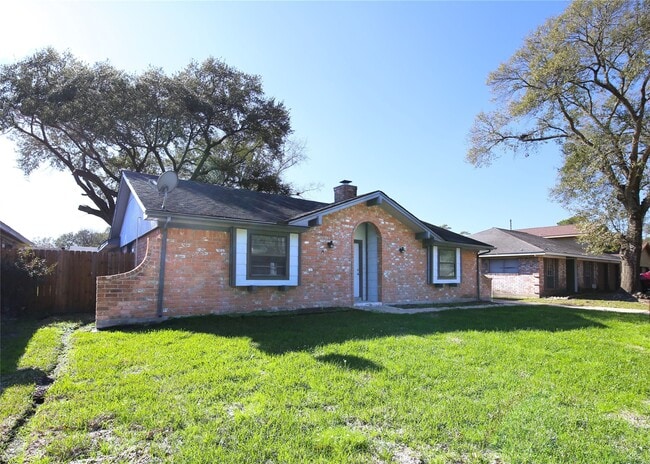 Photo - 16307 Morningshade Dr