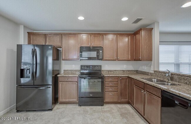 Photo - 52 Caspia Ln